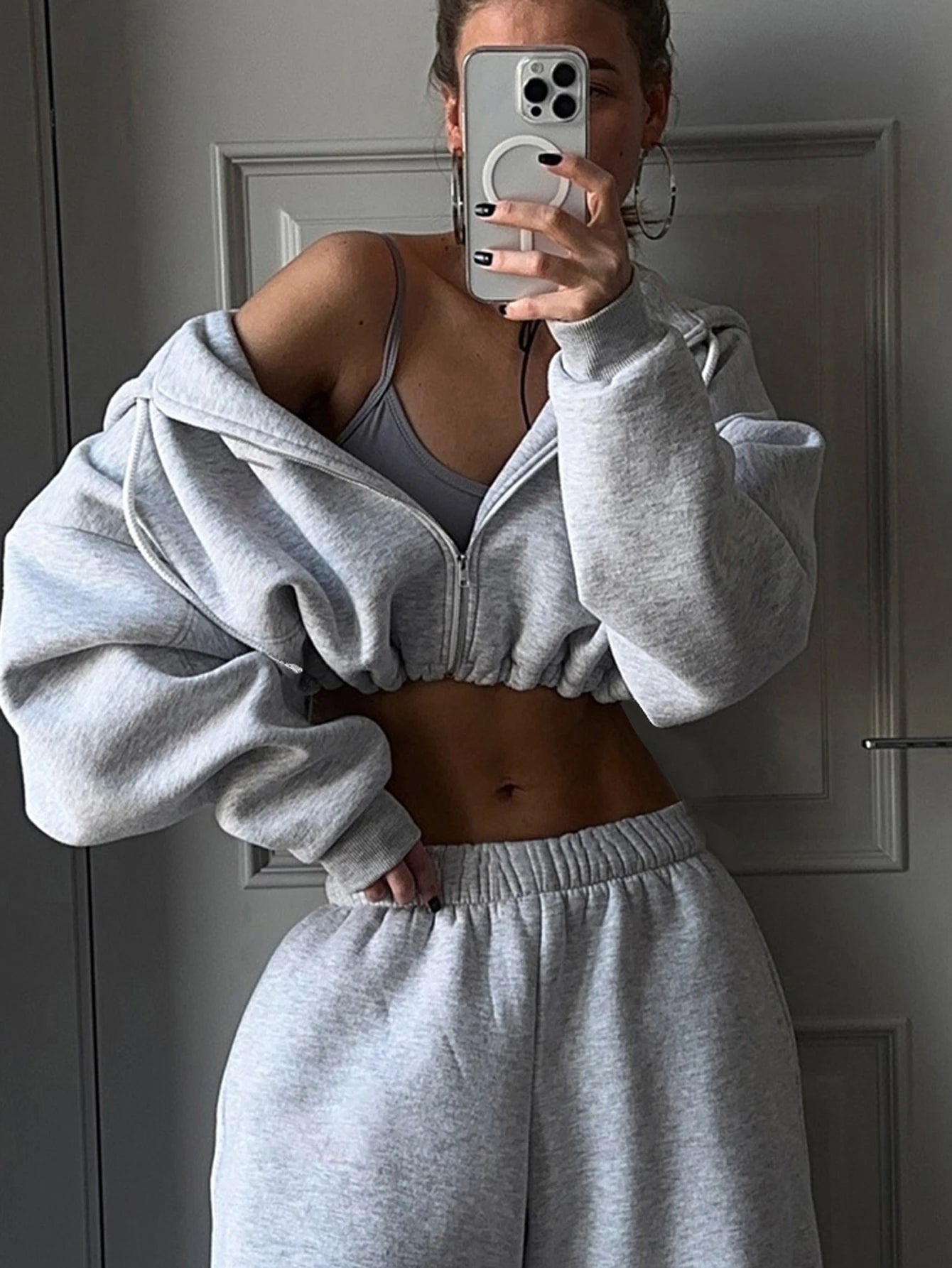 Ladies Fashion Long Sleeve Sportswear Sweatshirt And Trousers Two-Piece Set Autumn Winter Trendy Outfit Casual Comfortable