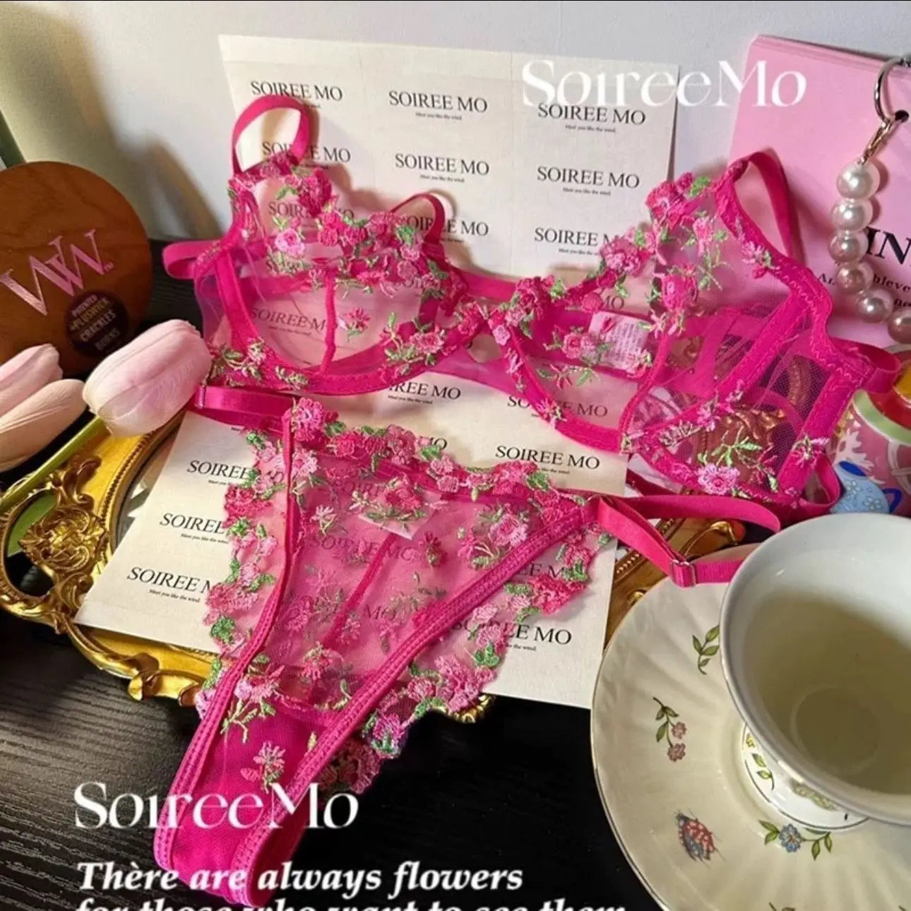 Pure and Sensual Lingerie for Girls, Summer's Super Beautiful Floral Embroidery Sweet and Sexy Mesh Bra, Fresh Flowers