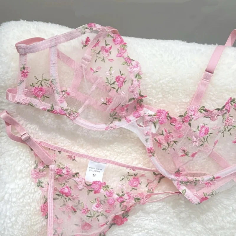 Pure and Sensual Lingerie for Girls, Summer's Super Beautiful Floral Embroidery Sweet and Sexy Mesh Bra, Fresh Flowers
