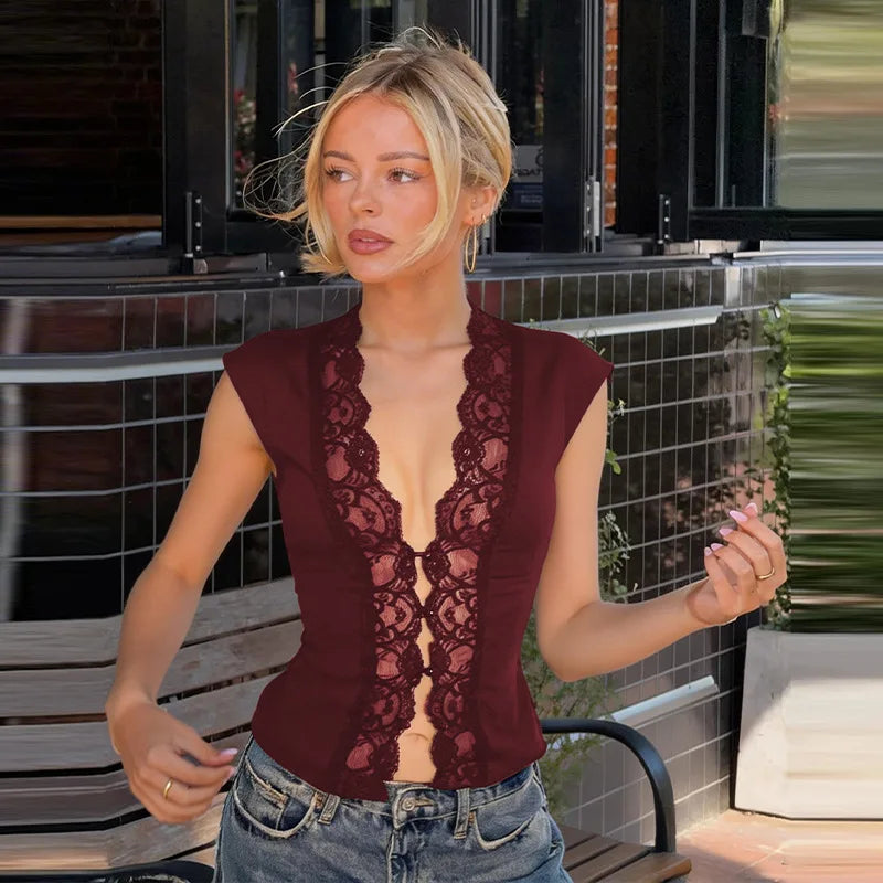 V-neck Sleeveless Top With Lace Sheer Front-buttoned Slim Fit Crop Top Summer Daily Outings Cheap Clothes