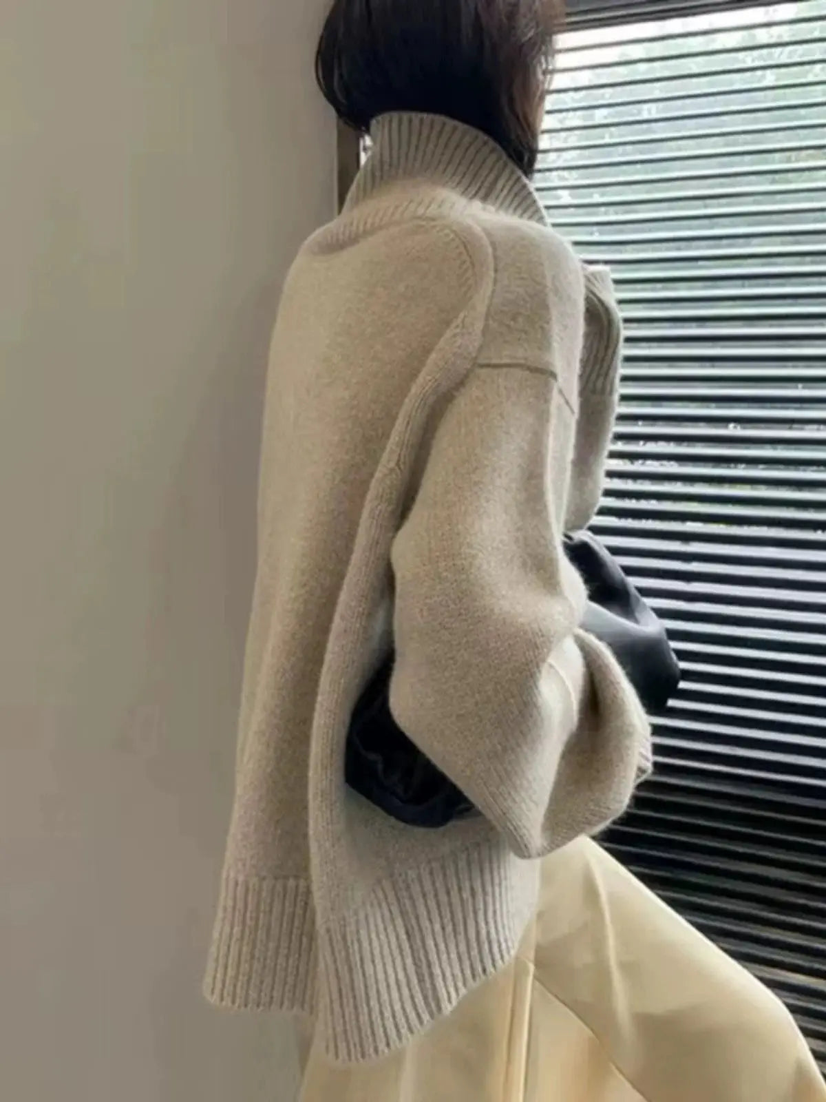 Autumn and Winter New Thick Cashmere Sweater Women High Neck Pullover Sweater Warm Loose Knitted Base Sweater Jacket Tops