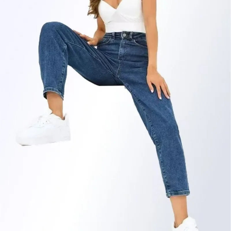 Women's Loose Straight Leg Jeans
