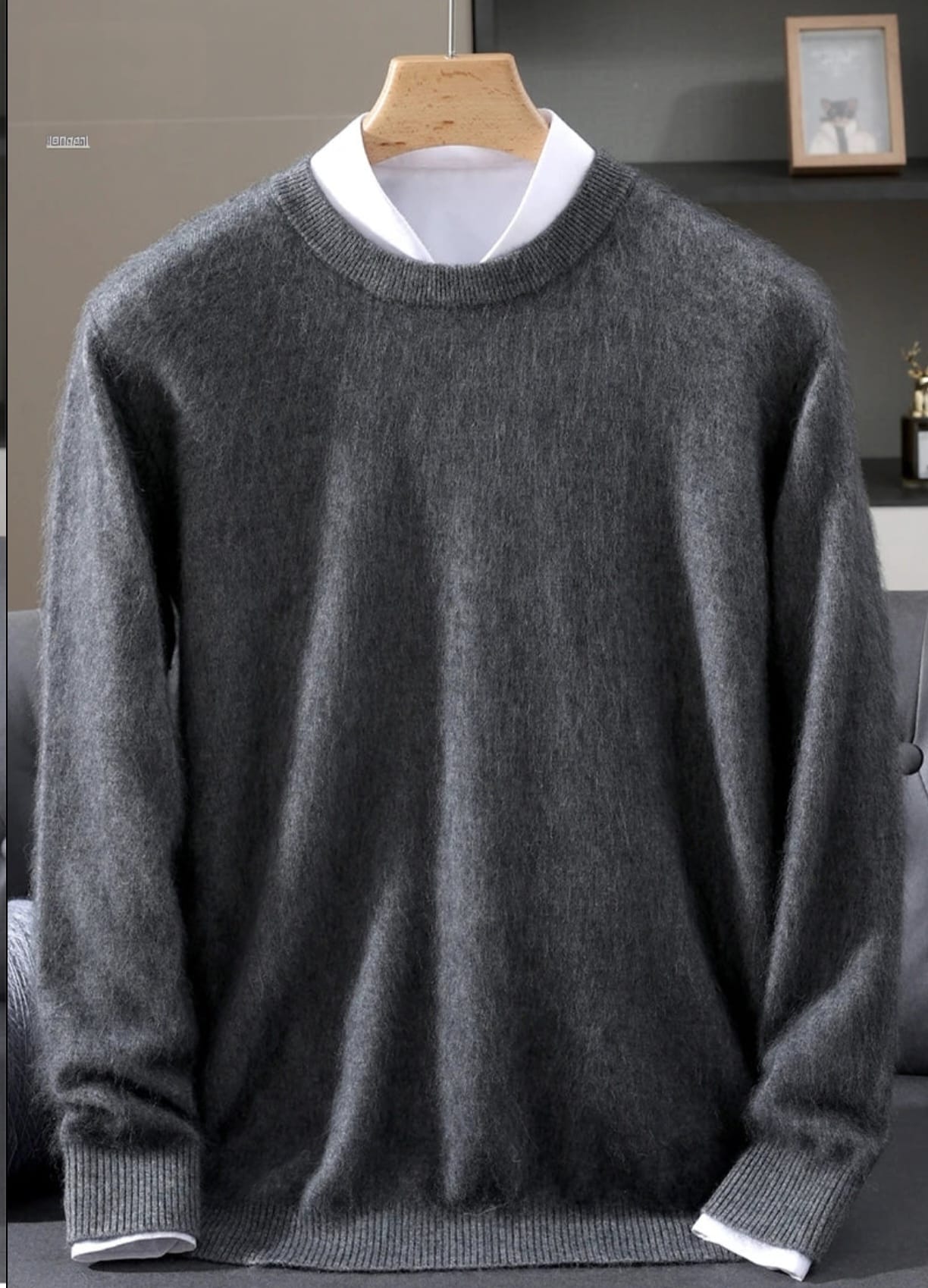 Men's Classic Mink Cashmere Blend Round Neck Pullover